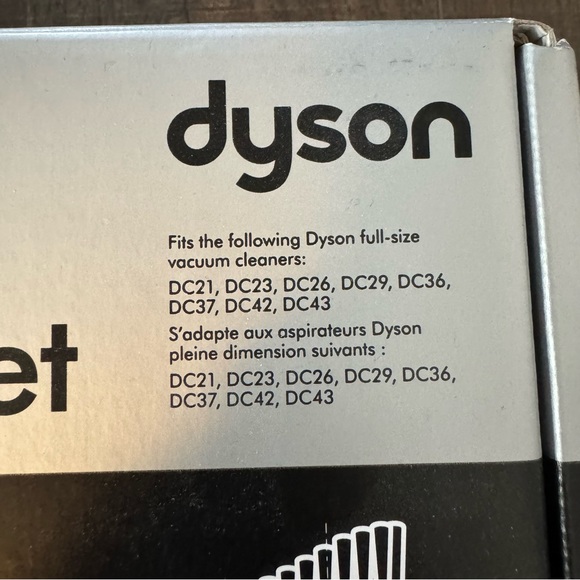 Dyson Total Clean Kit - Picture 5 of 5